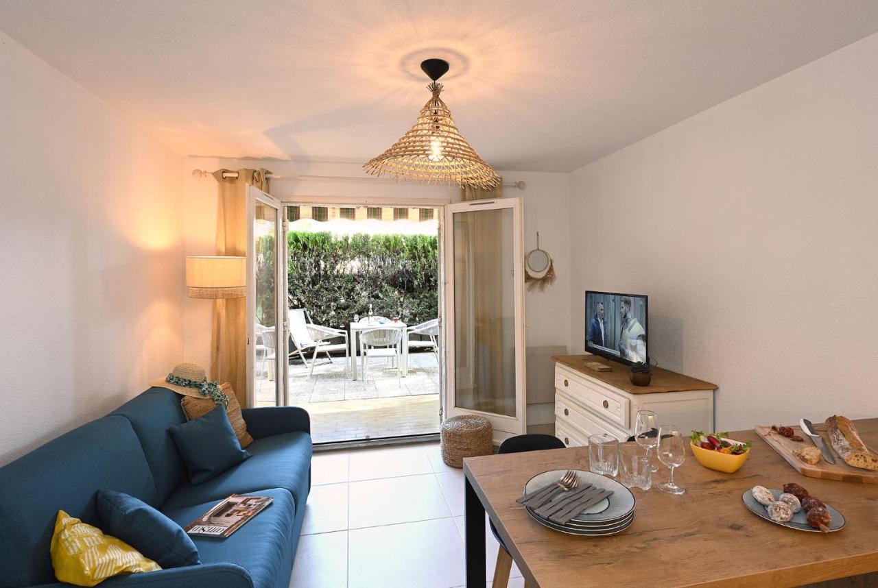 Charmant Studio 2A4 Pers Avec Jardin Et Place De Parking Situe A 5 Min A Pied De La Mer Bandol Eksteriør billede